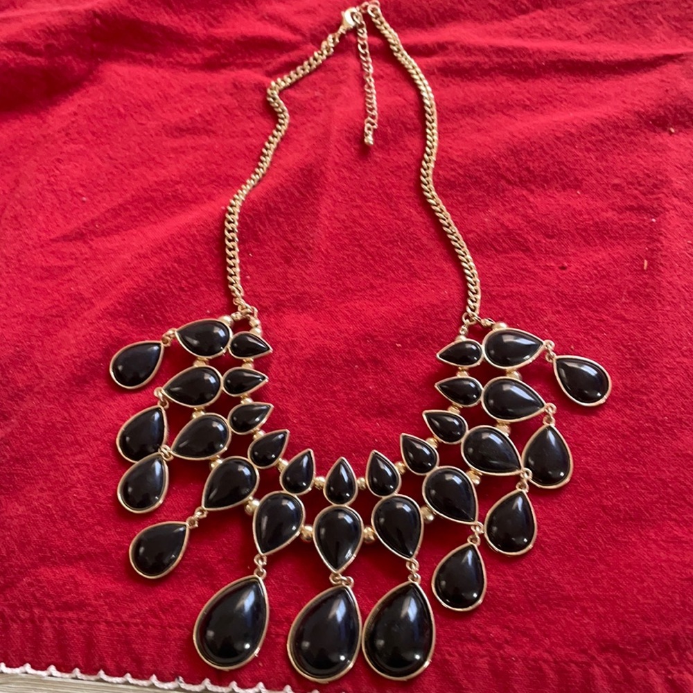 BLACK BIB NECKLACE  LOVELY & CLASSY